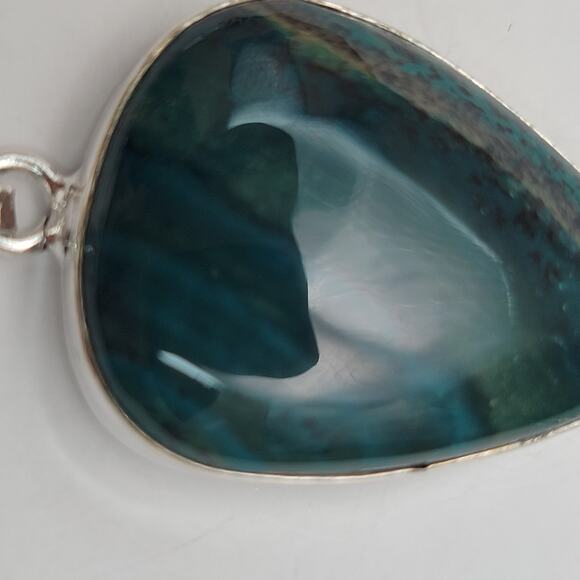 Moss Agate Sterling Silver Necklace - Elegant Shell Design Pendant 22-Inch - Picture 7 of 8